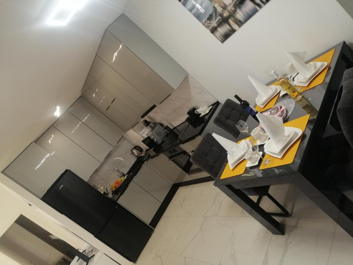 Luxury Apartment Queen Solin Ngoại thất bức ảnh
